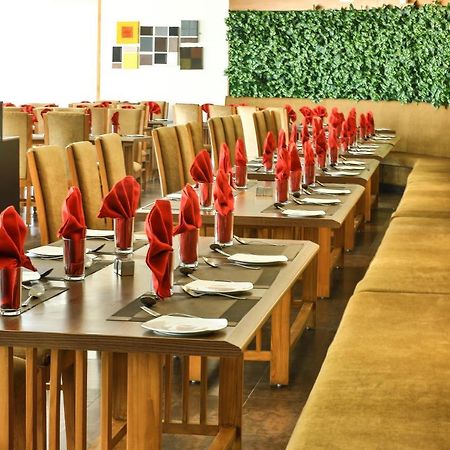 Fabhotel Flora Vastral Ahmedabad Exterior photo