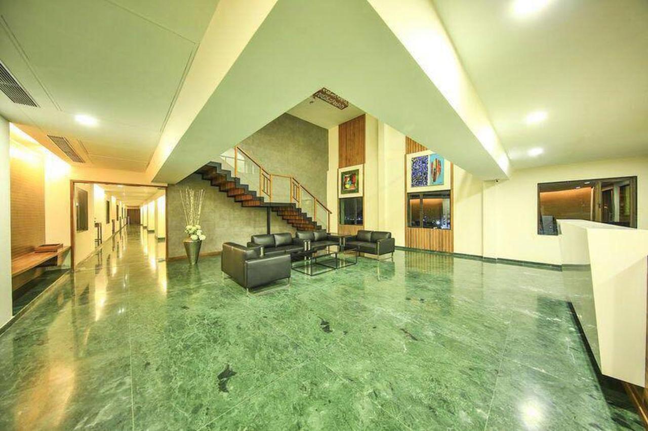 Fabhotel Flora Vastral Ahmedabad Exterior photo