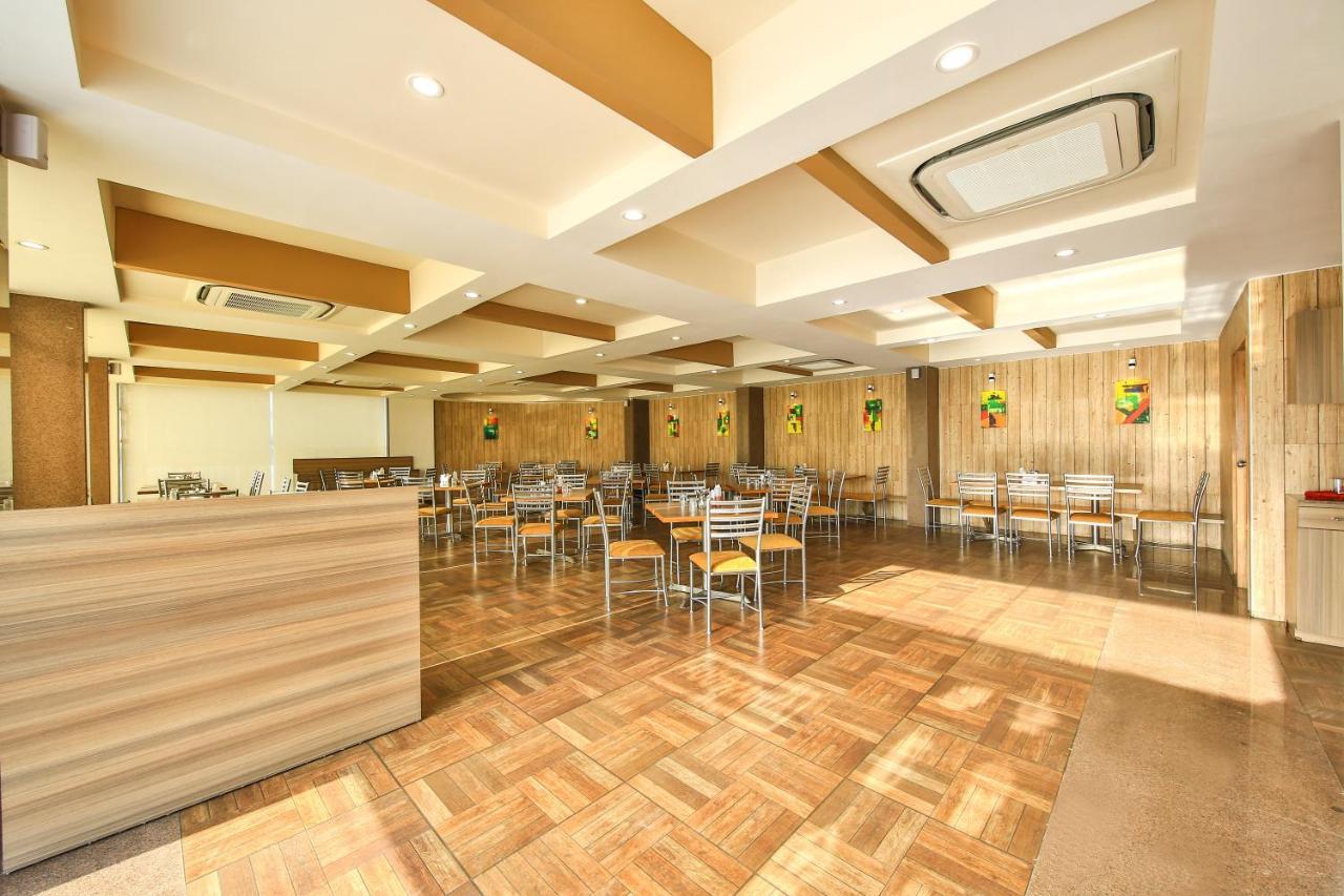 Fabhotel Flora Vastral Ahmedabad Exterior photo